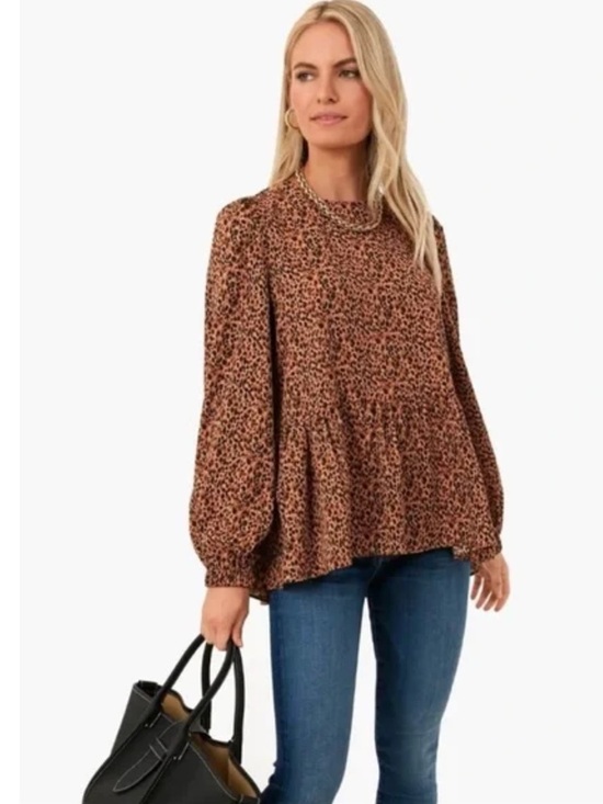 Tops - A26 Pomander Place Tuckernuck Leopard Carlota Peplum Blouse Top